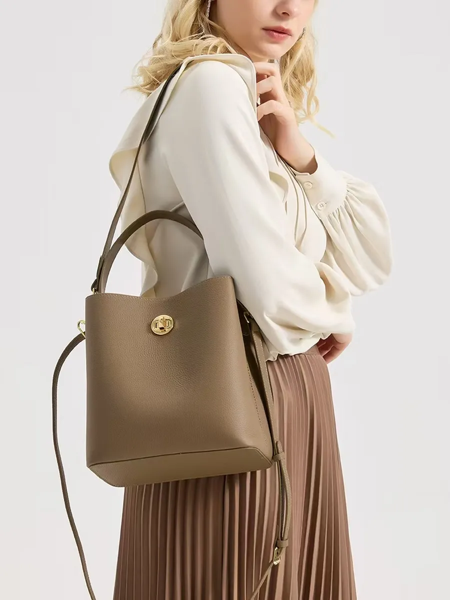 Bucket Genuine Leather Orlando Bag